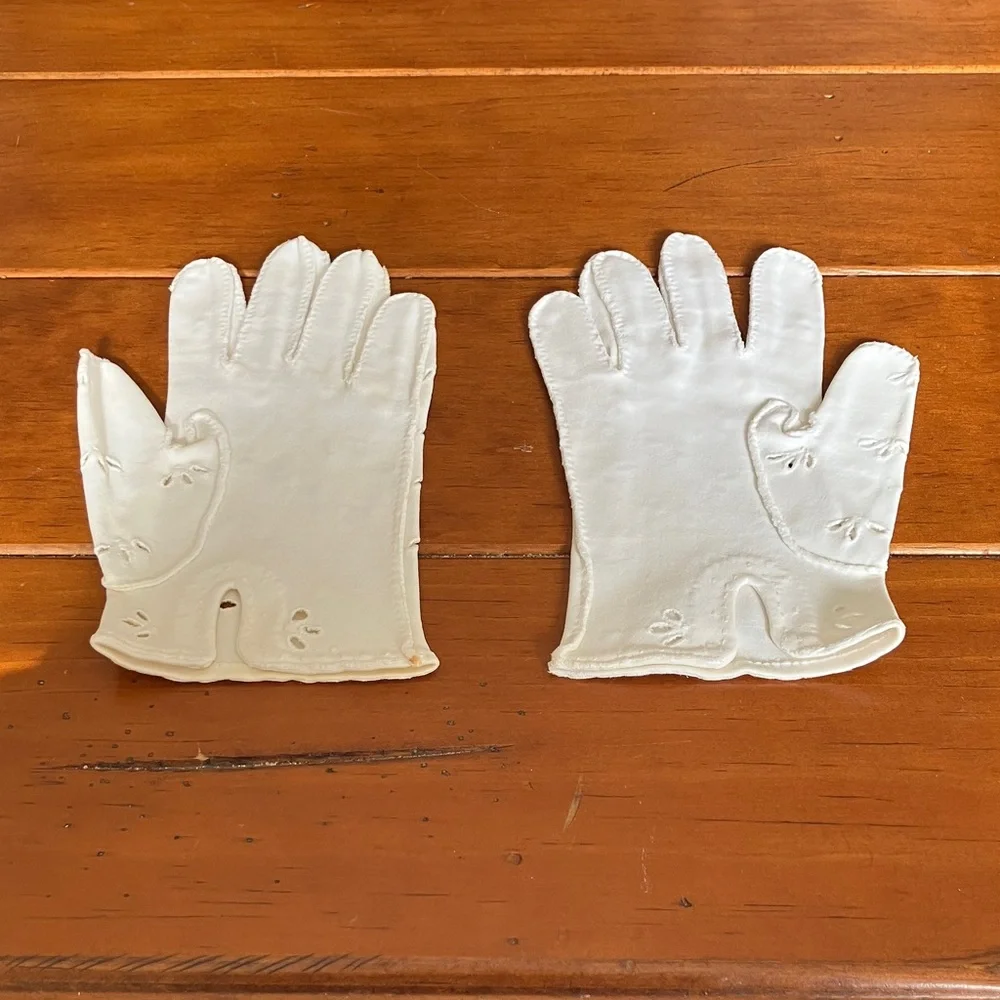 Vintage White Leather Madova Firenze Gloves